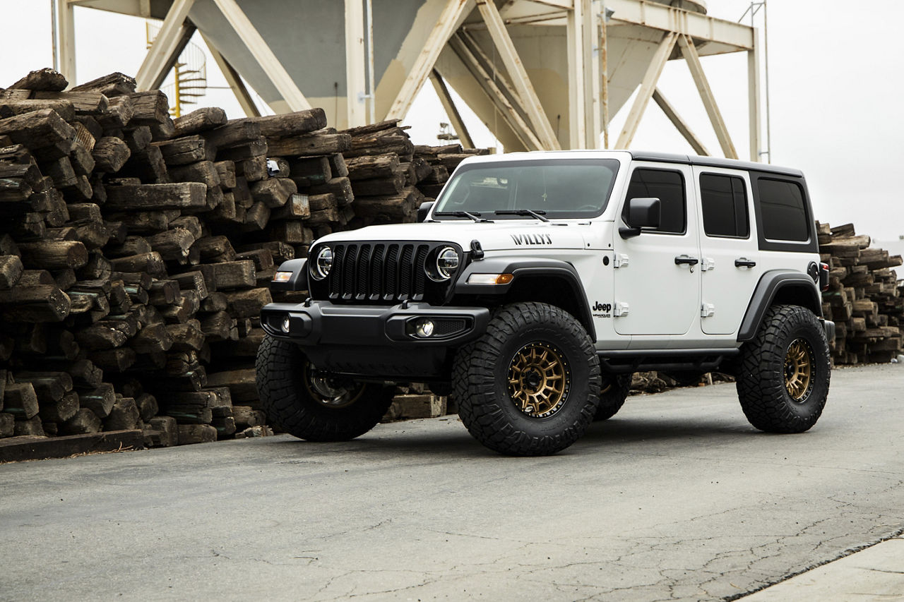 2020 Jeep Wrangler Willys - KMC CARNAGE - Bronze | Wheel Pros